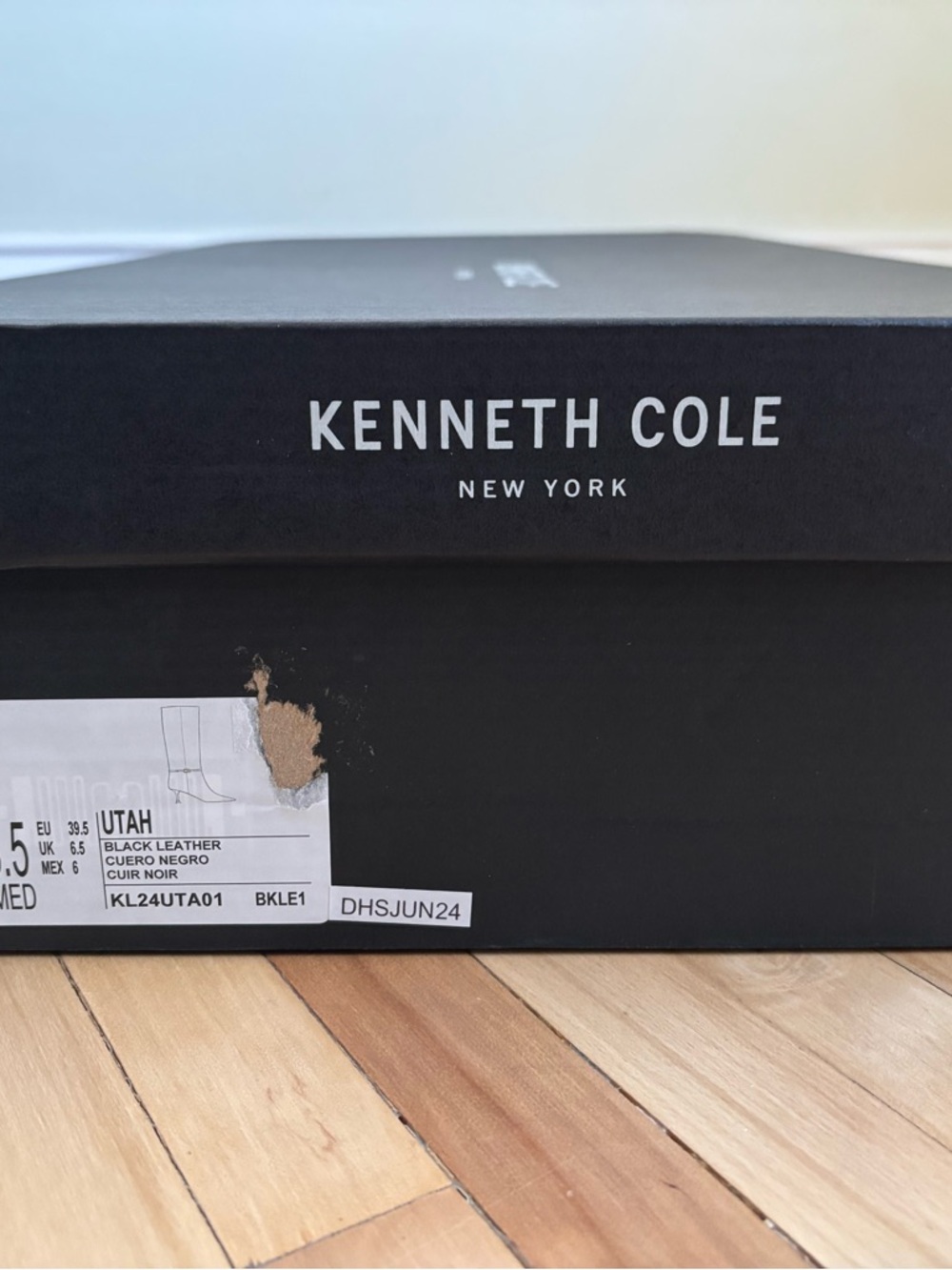 NIB Kenneth Cole New York "Utah" Black Leather Knee-High Boots - Size 8.5 - - Picture 3 of 4
